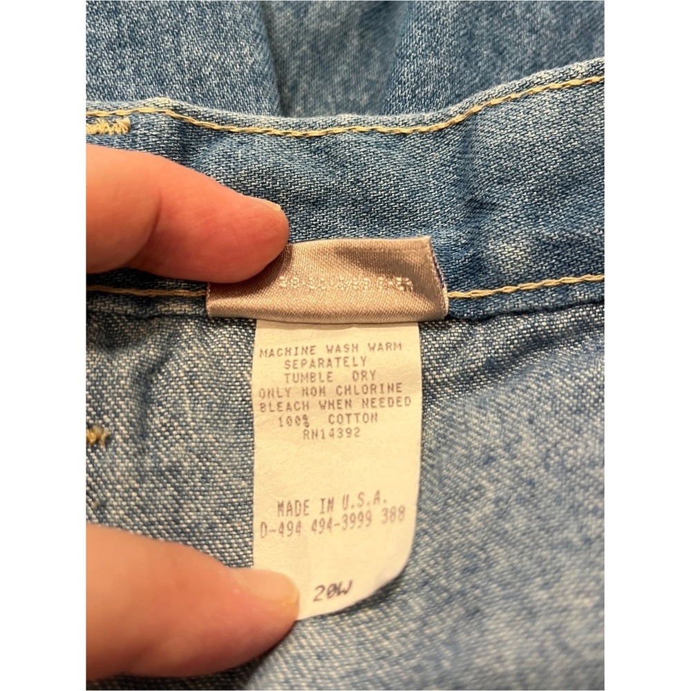 Vintage French Navy Denim Pleated Shorts Retro Blue 20W High Rise Made in USA - Picture 6 of 6